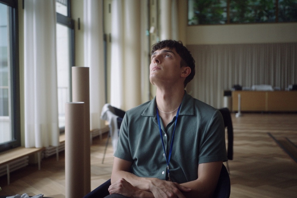 achtung berlin: Solo Show