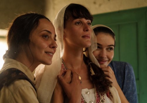 Fly Like An Eagle: The Albanian Virgin / Luanas Schwur