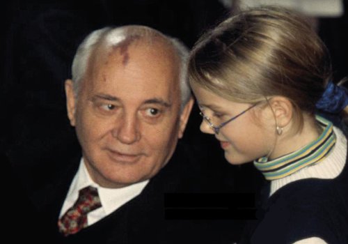 Berlin-Premiere: Gorbatschow und Gödelitz - Frieden